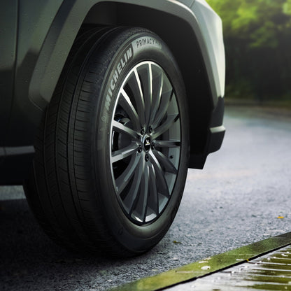 Full season 275/50R21/XL 113Y tyres fit: 2016-21 Lexus LX570 base, 2023 Range Rover 1st Edition
