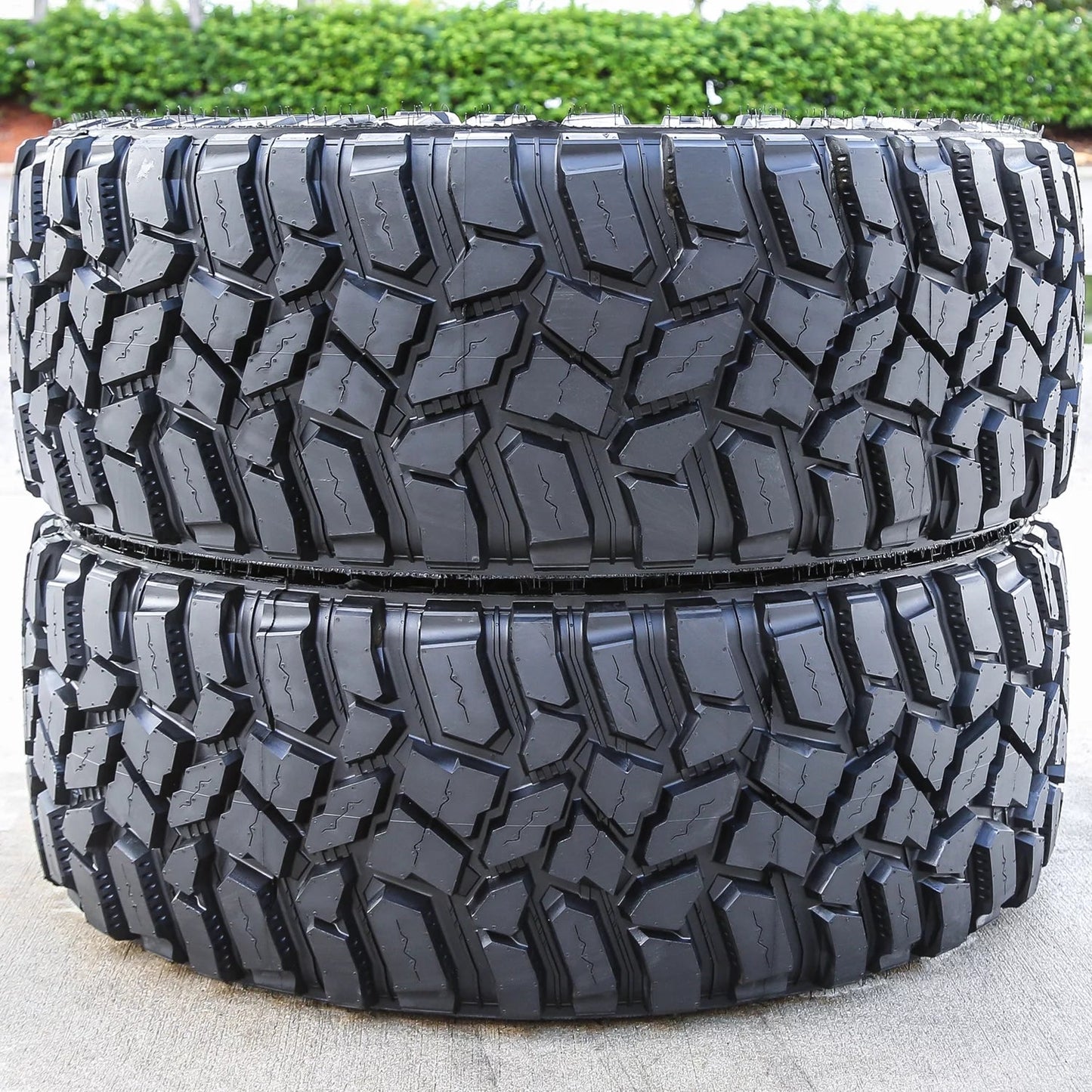 Cooper Discoverer STT Pro 35X12.50R20 Mud Terrain Tires – 10 Ply, All Season, Light Truck (Set of 2)