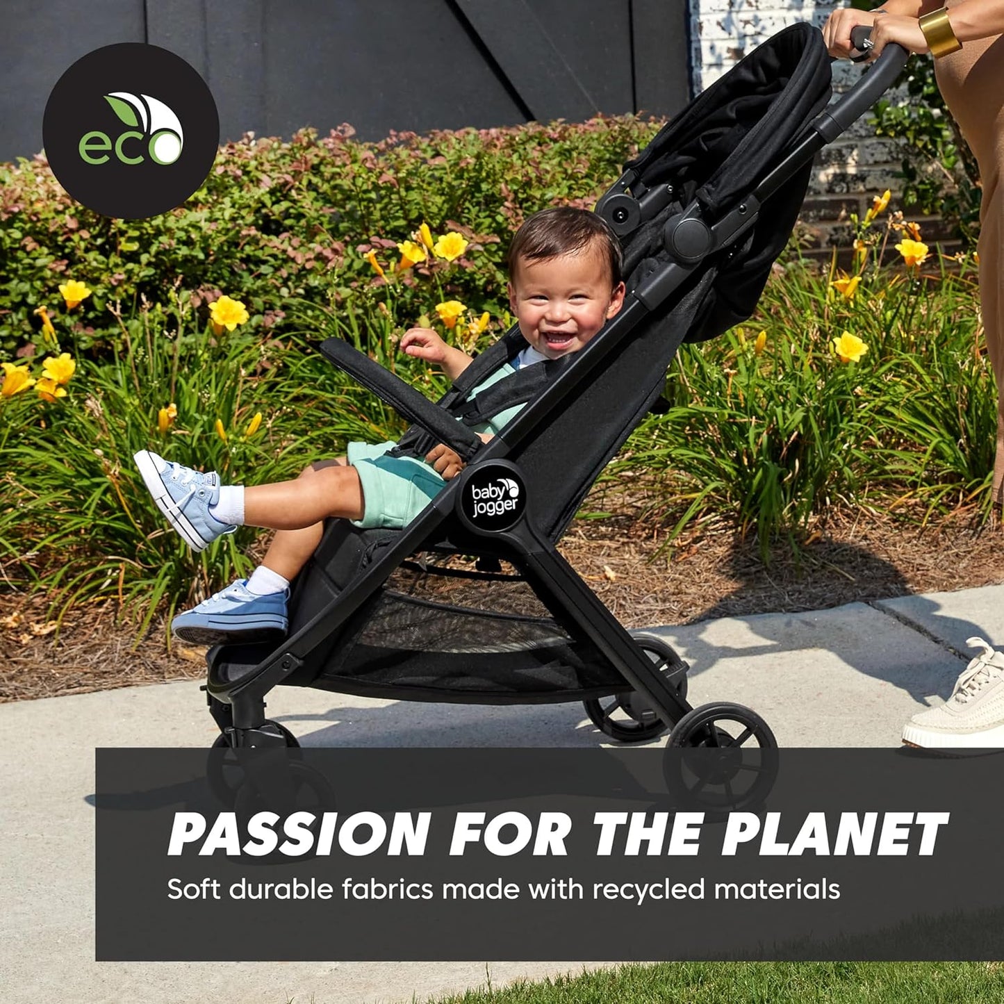 City Tour 2 Ultra-Compact Travel Stroller, Jet, Lightweight, Foldable, Ideal for Traveling
